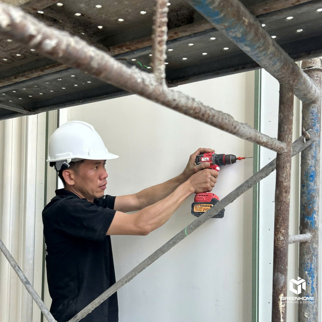 Thi Công Vách Thông Tầng Vũng Tàu 8